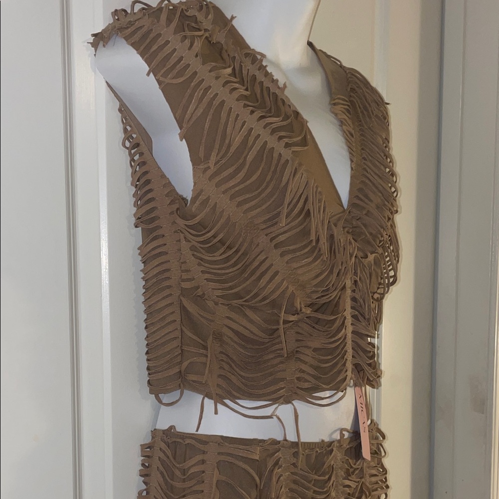 Chic Tan Fringe Midi Skirt Set - Picture 4 of 4